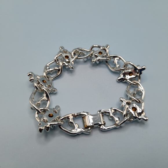 Vintage Creamy White Flower Bracelet, Clear Rhinestones, Mid-Century - Picture 7 of 10